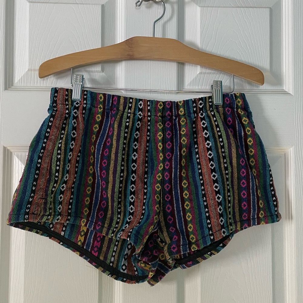 Colorful short shorts